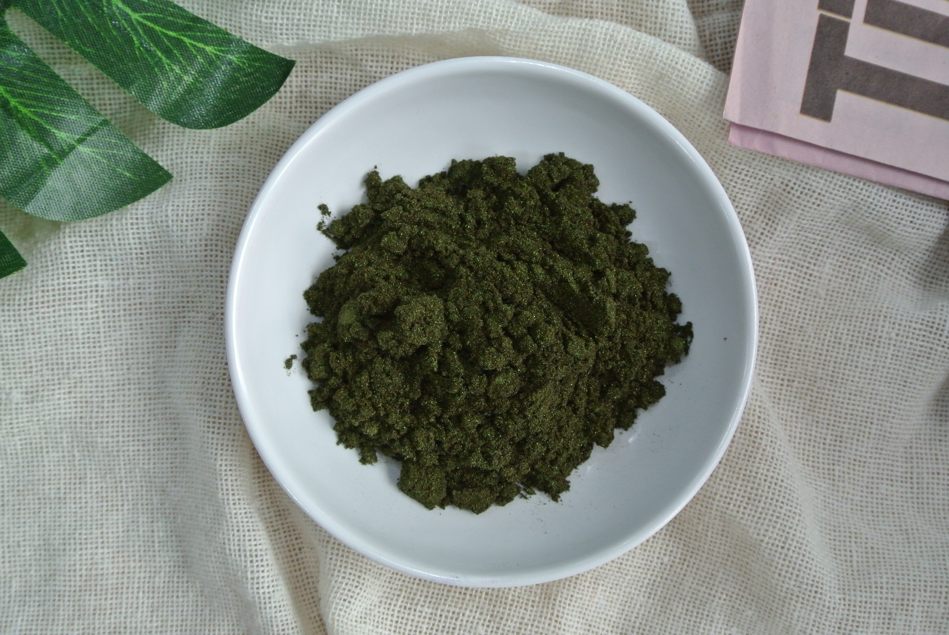 Paper dyestuff 1: Rhodamine, Methyl Violet.